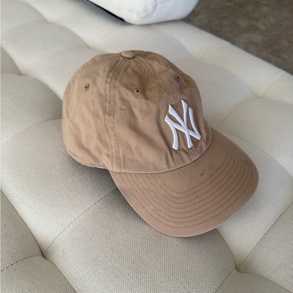 MLB Tan NY Yankees Cap